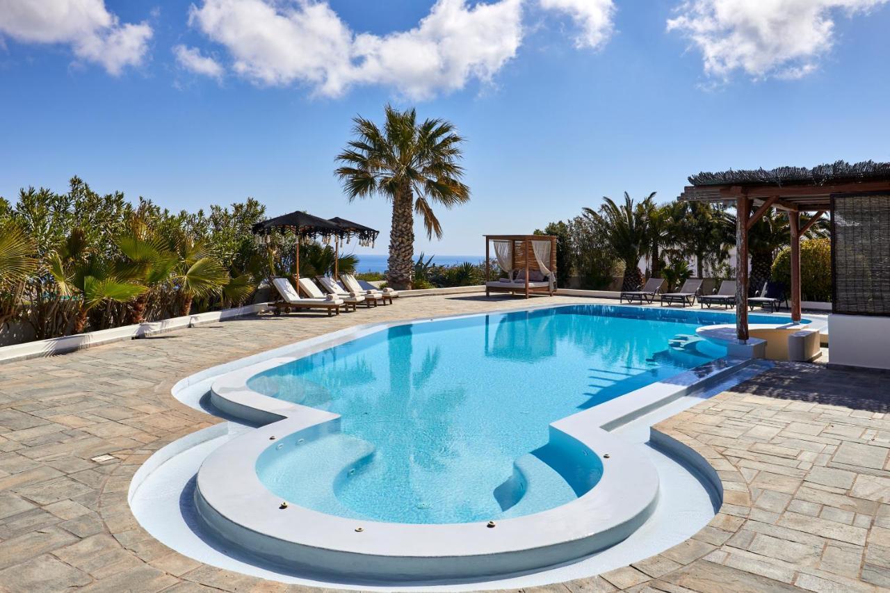Aquaria Villa Karterados  Exterior photo